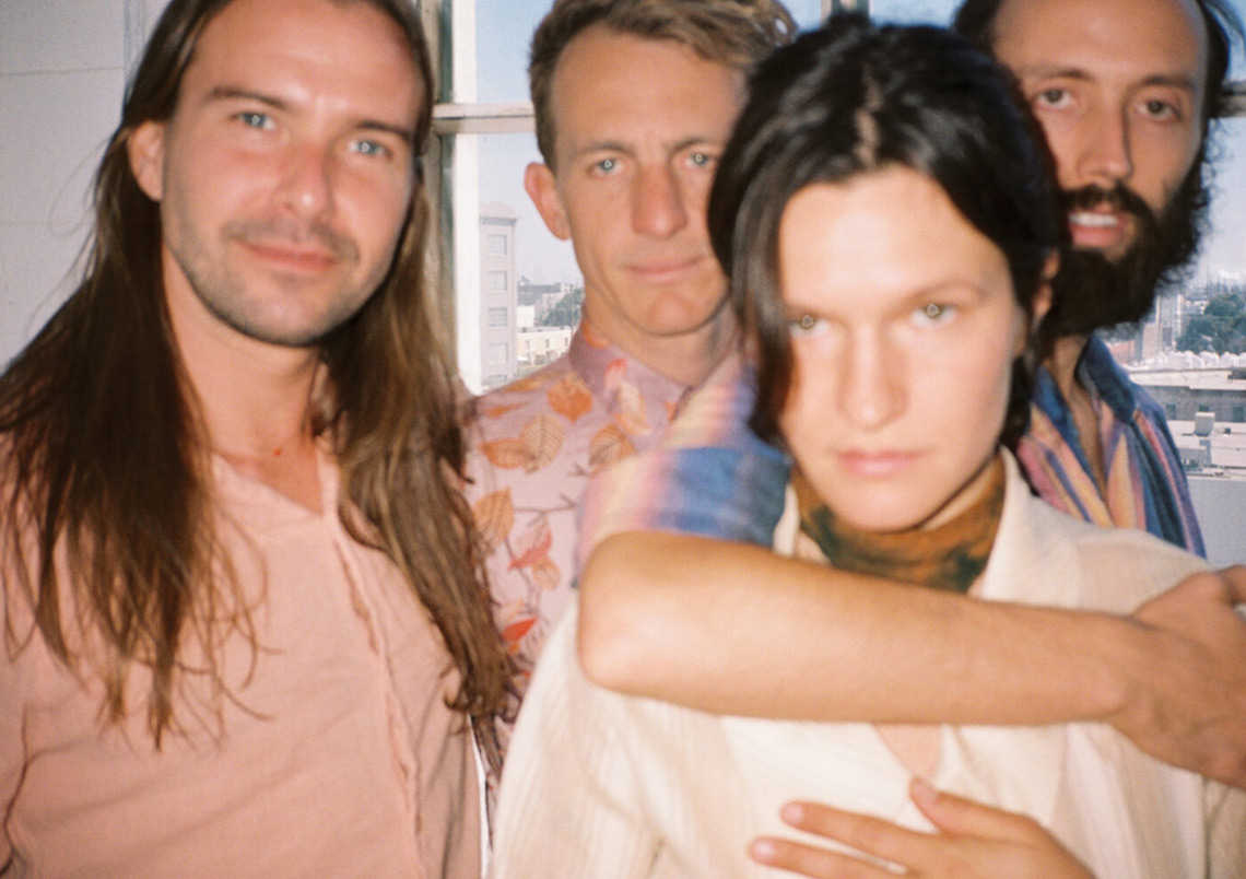 Big Thief – Dragon New Warm Mountain I Believe In You