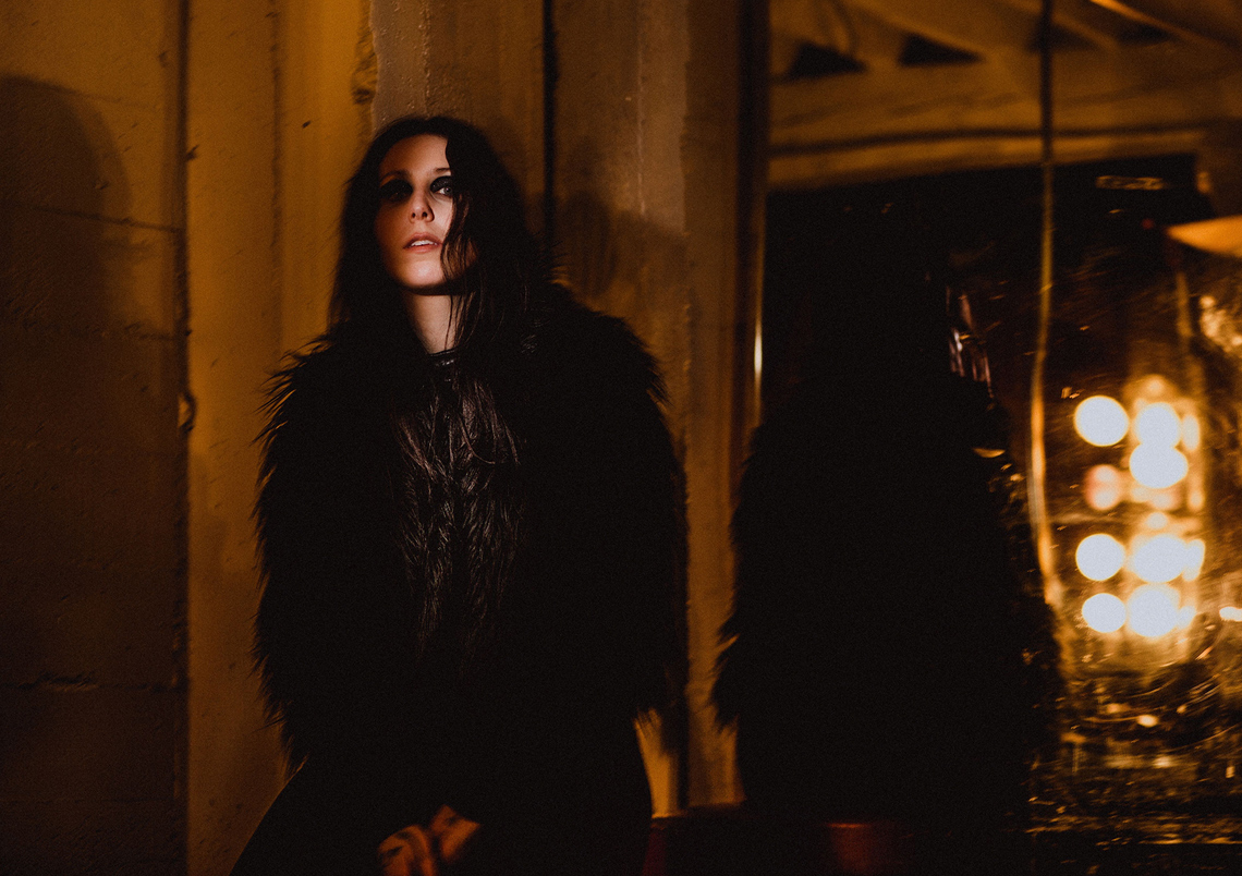 Chelsea Wolfe – 16 Psyche