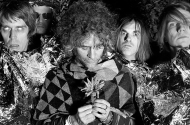 The Flaming Lips – Lucy In The Sky With Diamonds