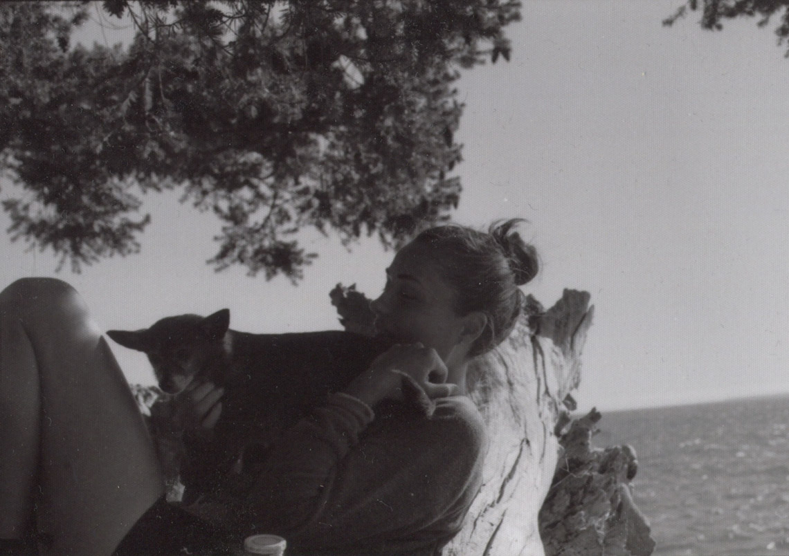 Grouper – Ode To The Blue