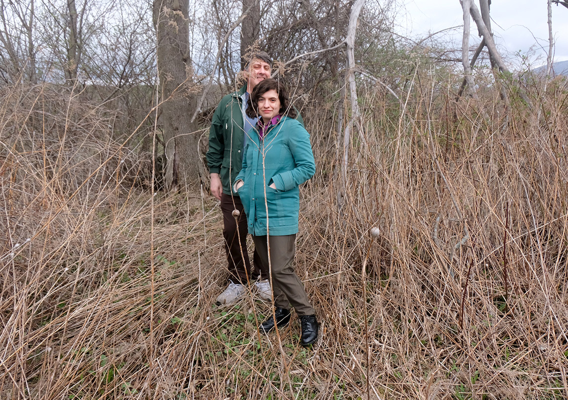 Jeanines – Don’t Wait For A Sign