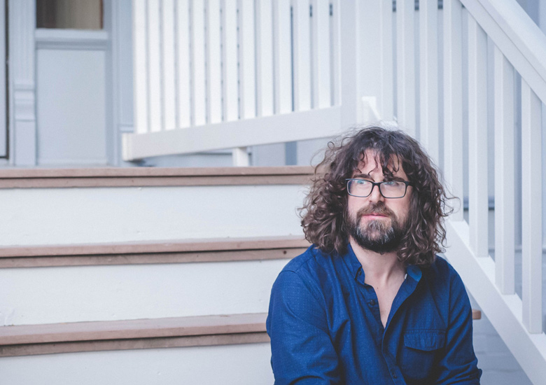 Lou Barlow – Moving