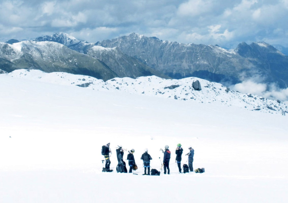 Manu Delago – Parasol Peak