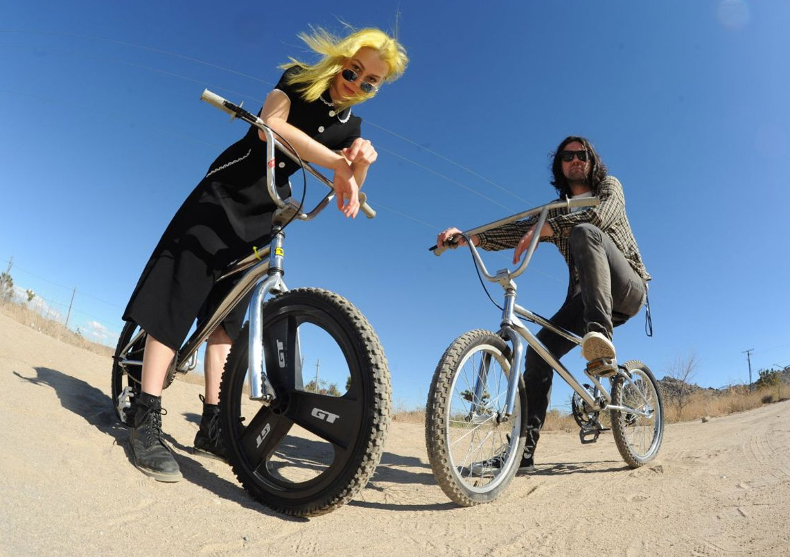 Phoebe Bridgers & Conor Oberst – Better Oblivion Community Center