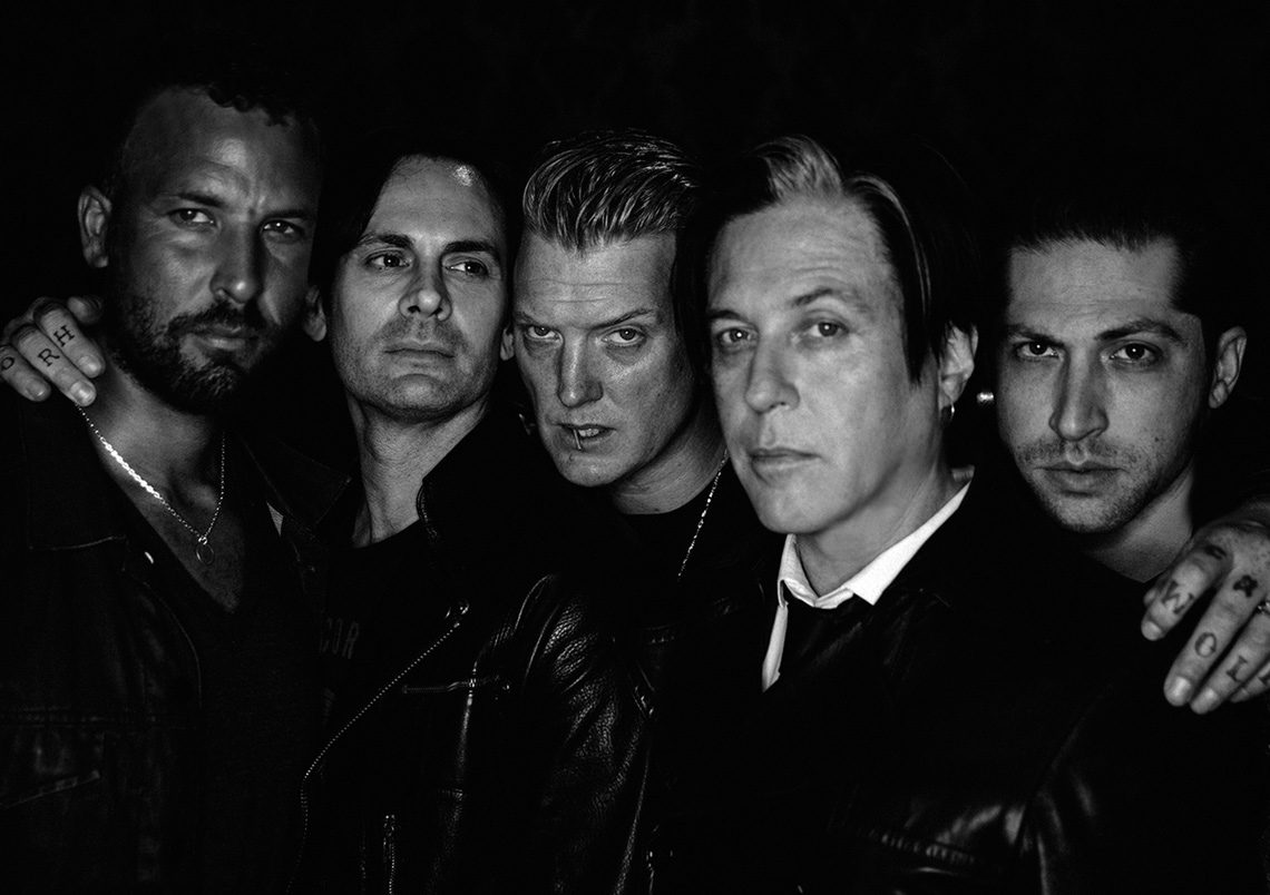 Queens of the Stone Age – Villains