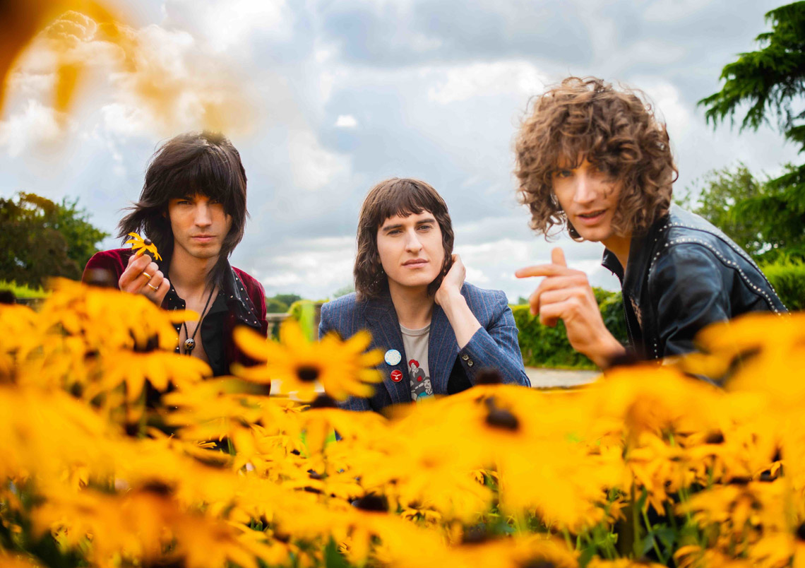 Temples – Hot Motion