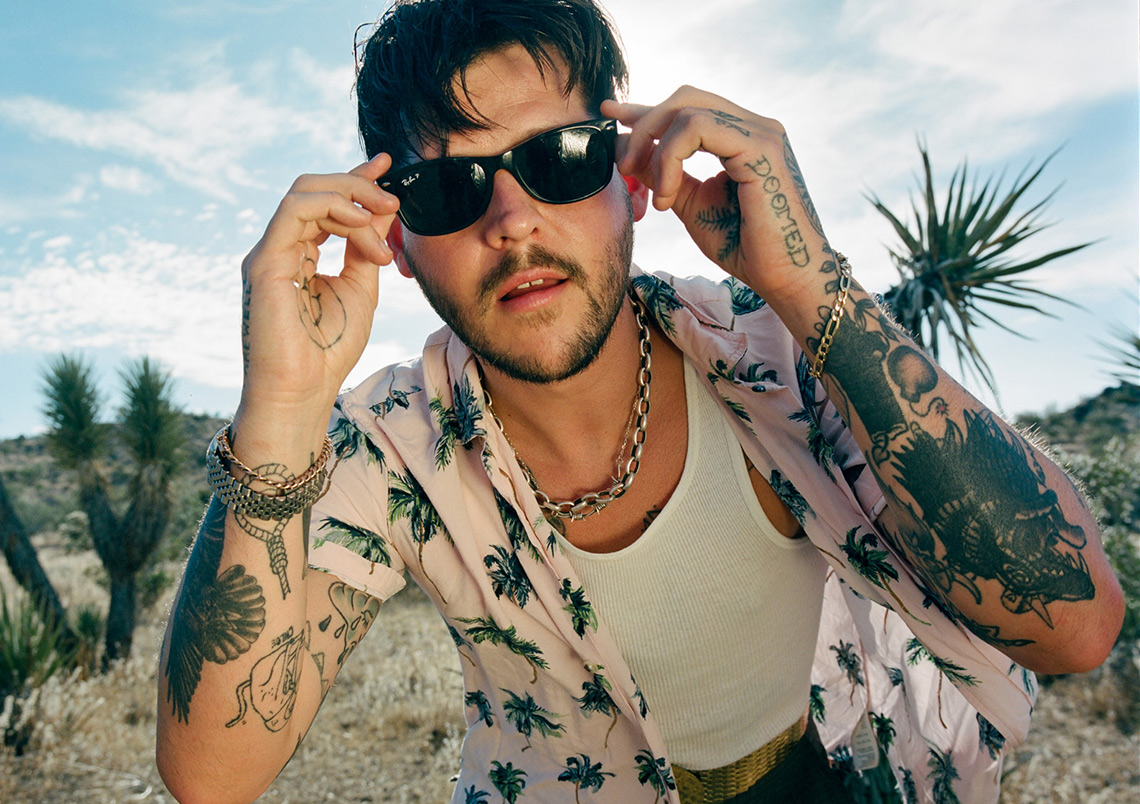 Wavves – Hideaway