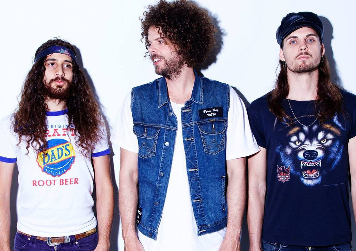 Wolfmother – New Crown